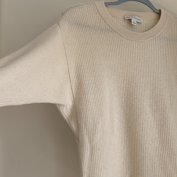 White + Warren Cashmere Sweater size M - Picture 3 of 4